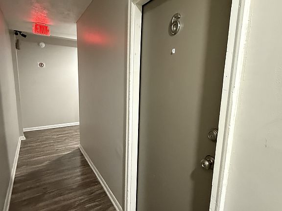 2nd image of 852 Mercer St #11391595