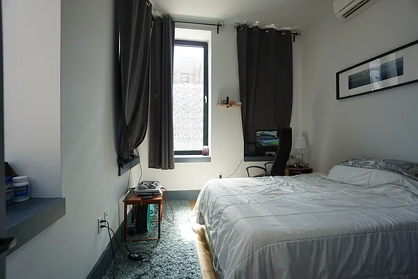 Rented by Rennit Inc. | media 32