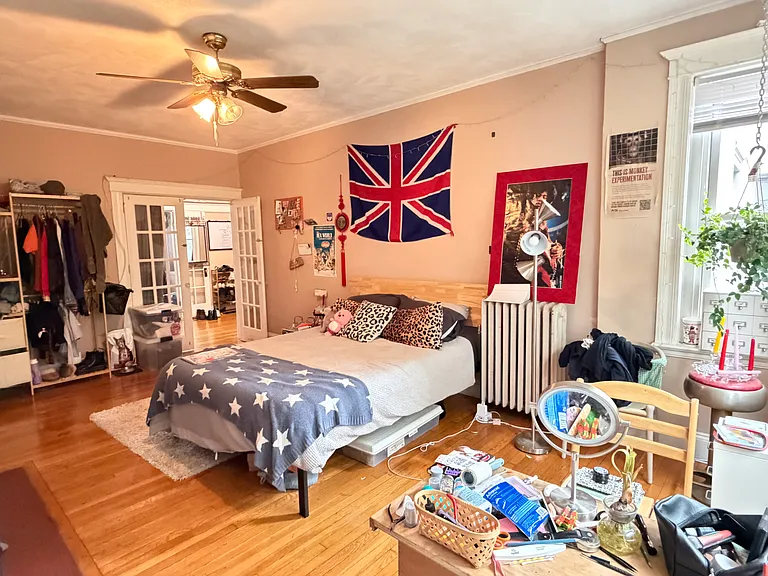 1251 Commonwealth Ave #5 — Photo 2