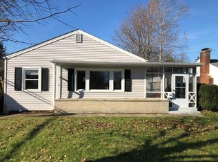 3143 Redding Rd, Columbus, OH 43221