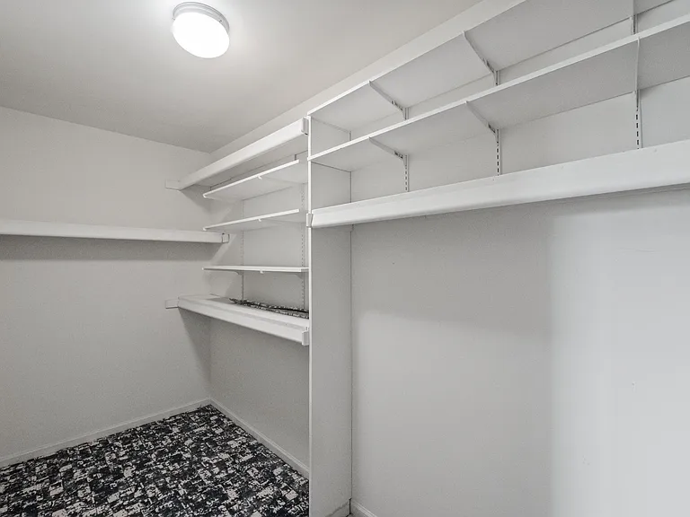 1254 Hartland St — Photo 19