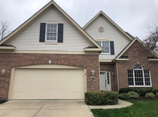 423 Montgomery Dr, Westfield, IN