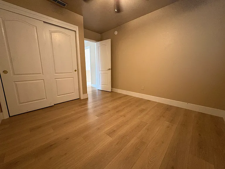 1786 Corsica Dr — Photo 14