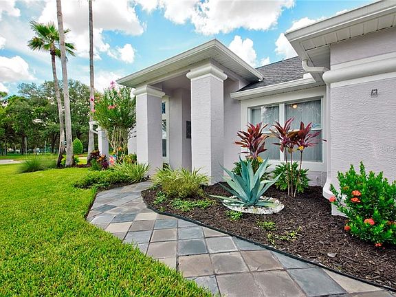 2nd image of 3844 Carnaby Dr
