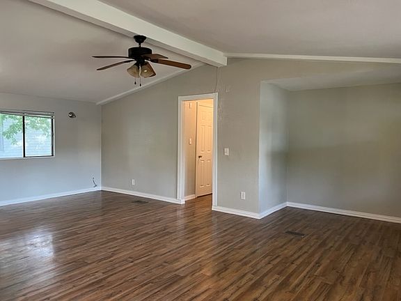 4th image of 1443 Harper Dr