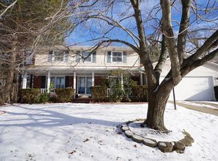 8280 Dogwood Ln, Parma, OH 44130
