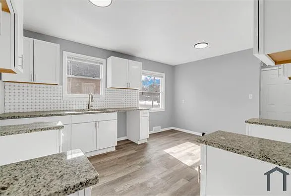 4712 Cadieux Rd — Photo 14