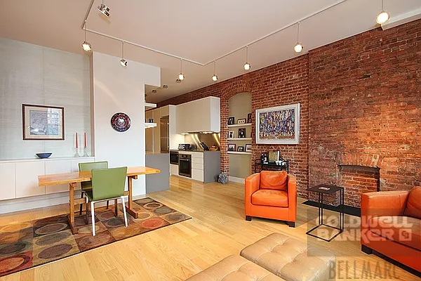 Sold by Bellmarc Realty | media 14