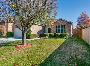 8454 Washita Ct, Fort Worth, TX 76137