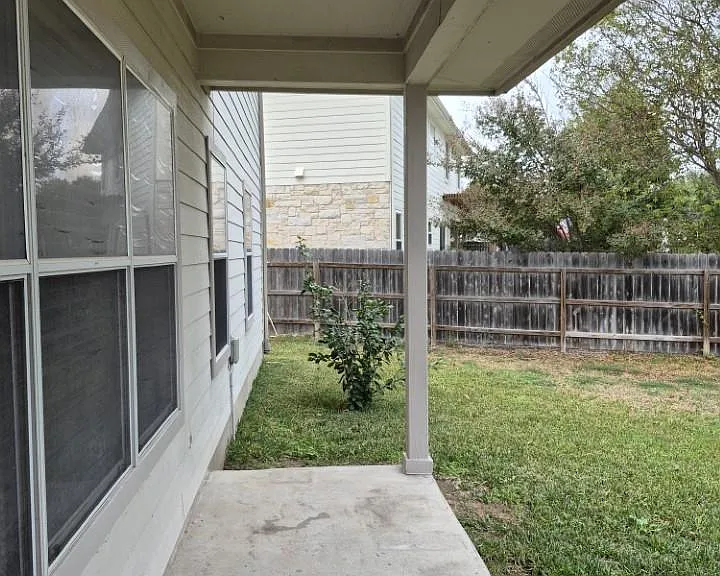 808 Busleigh Castle Way — Photo 29