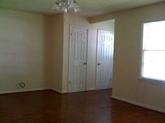 5th image of 4228 Monna St
