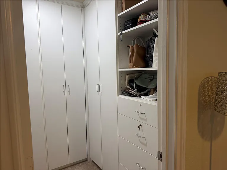 5810 Linksman Ln — Photo 22