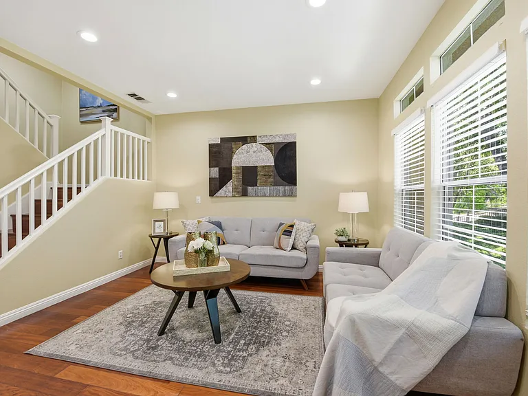3488 Hart Cmn — Photo 6