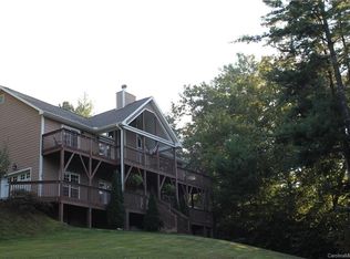 11 Hunter Kilby Rd, Swannanoa, NC 28778