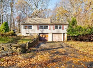 802 Forest Glen Rd, Monroe, NY 10950