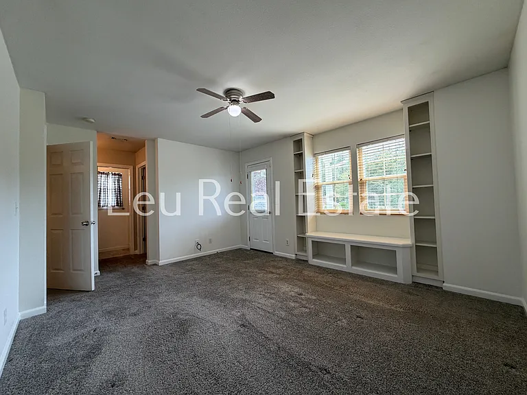 2548 Golden Eagle Ln — Photo 14