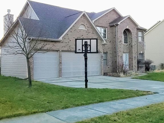 3rd image of 25737 Sunnymere Dr