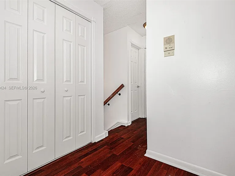 4700 SW 67th Ave #P8 — Photo 28