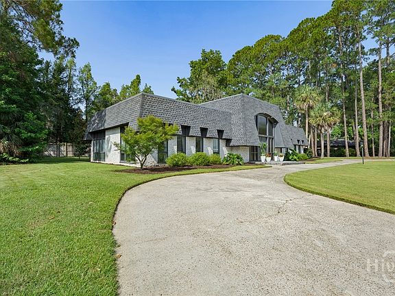 2nd image of 307 Early Street