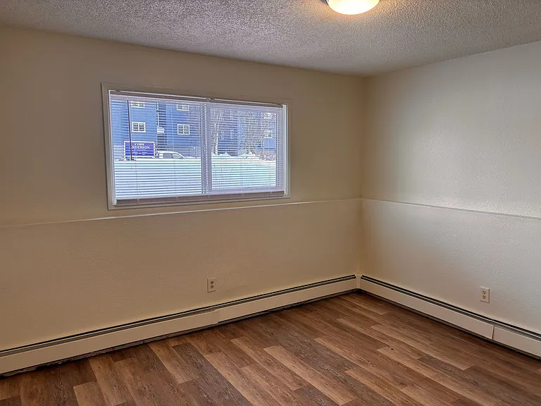 1916 Beaver Pl — Photo 6