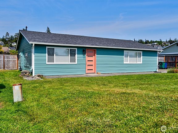 2nd image of 5404 Doon Way