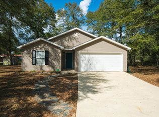 229 Timber Wind Dr, Defuniak Springs, FL 32433