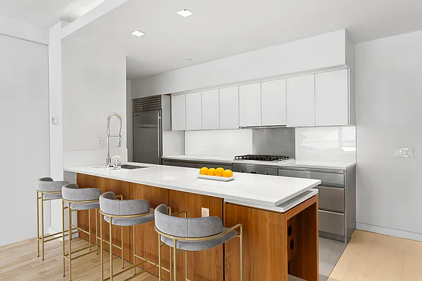 Sold by Compass | media 3