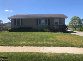 104 15th St SE, Altoona, IA 50009
