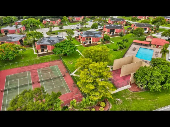 22916 Oxford Place #C, Boca Raton, FL 33433