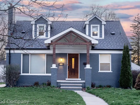 2925 Benjamin Ave, Royal Oak, MI 48073