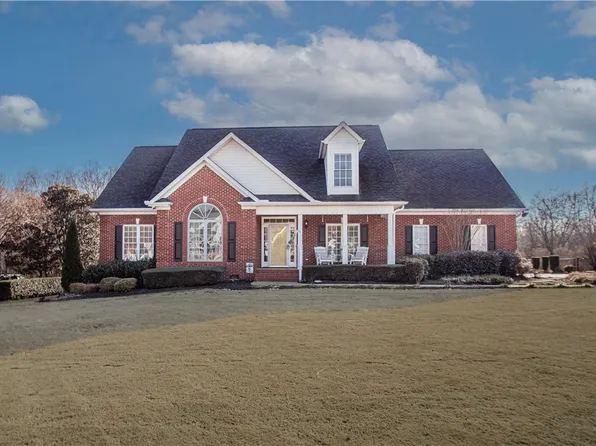 111 Hunting Mdw, Williamston, SC 29697