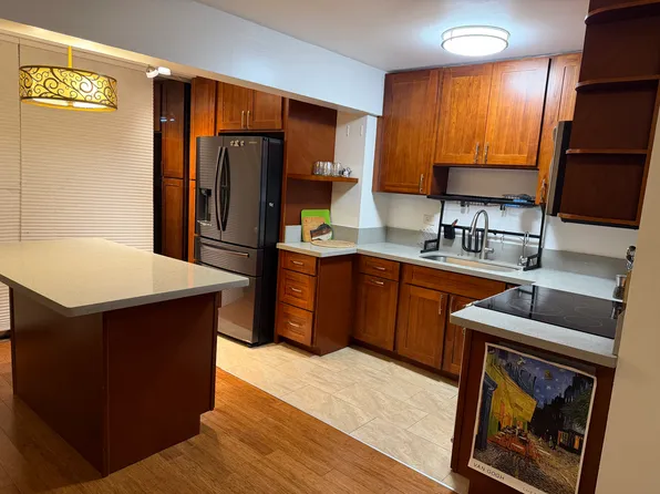 2609 Ala Wai Blvd APT 401, Honolulu, HI 96815