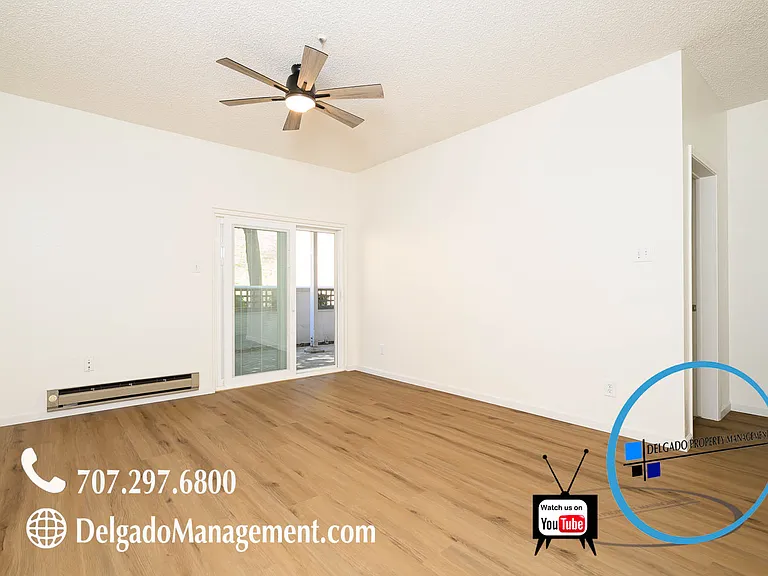 1201 Glen Cove Pkwy #806 — Photo 4