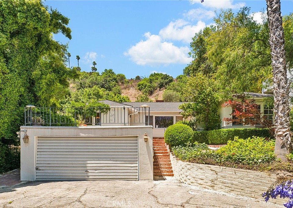 1st image of 15306 Del Gado Dr