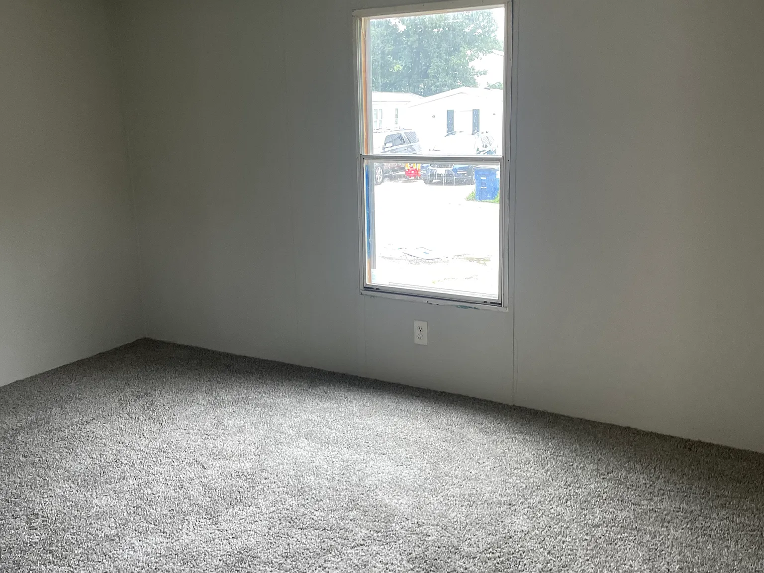2 bed, $650 — Photo 2