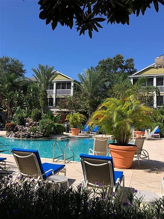 4207 S Dale Mabry Hwy — Photo 2