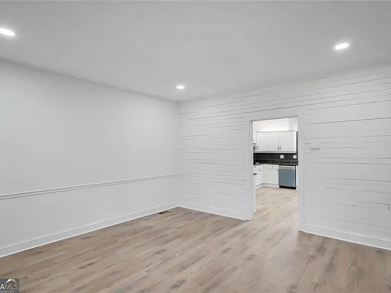 813 Sandy Creek Rd — Photo 36