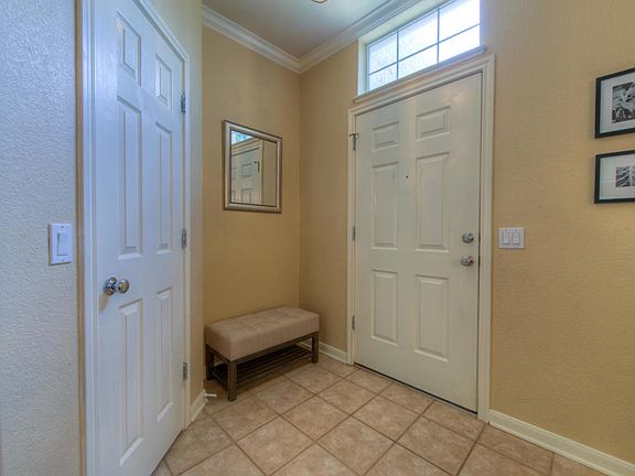 3rd image of 4004 Canyon Glen Cir