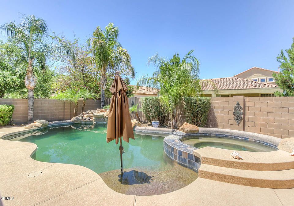 1st image of 2292 E Dogwood Dr