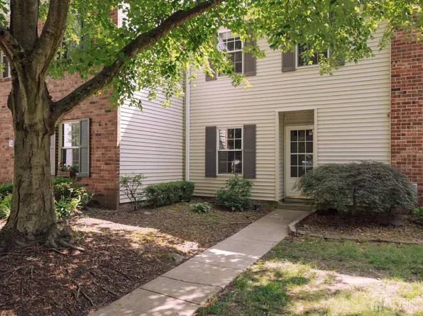 72 Morgan Pl, East Brunswick, NJ 08816