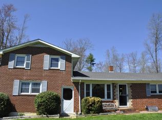 126 Kings Trail Rd NW, Willis, VA 24380