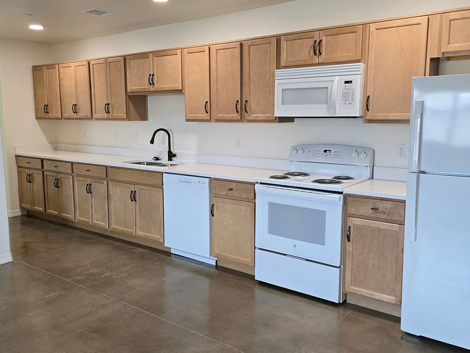 completed in late 2024 six-plex — Photo 1