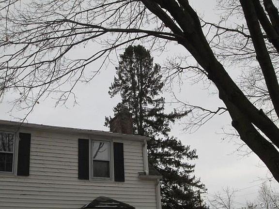3rd image of 404 Highbridge St