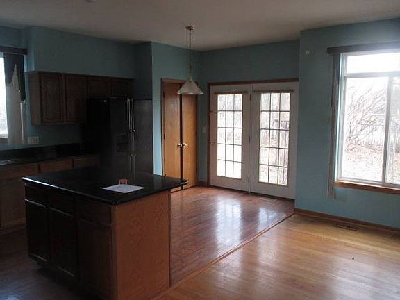 4th image of 2623 Boddington Ln