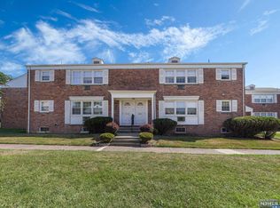 141 Ridge Rd, Cedar Grove, NJ 07009