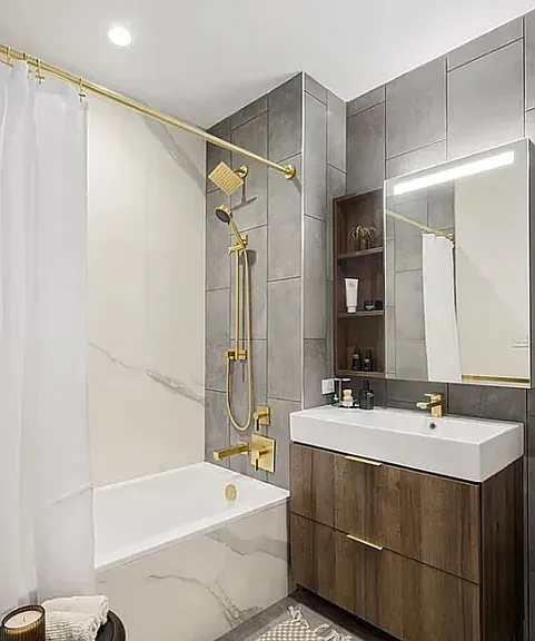 980 6th Ave #323 — Photo 3