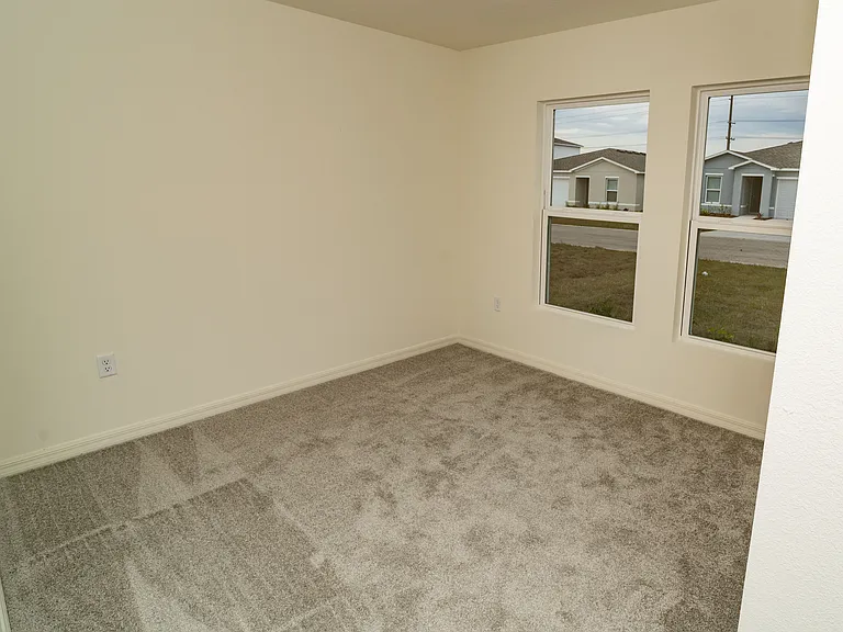 1860 Grand Rdg — Photo 16