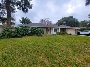 120 Birchwood Dr, Maitland, FL 32751