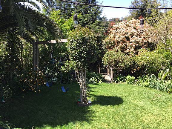 3rd image of 115 Del Casa Dr