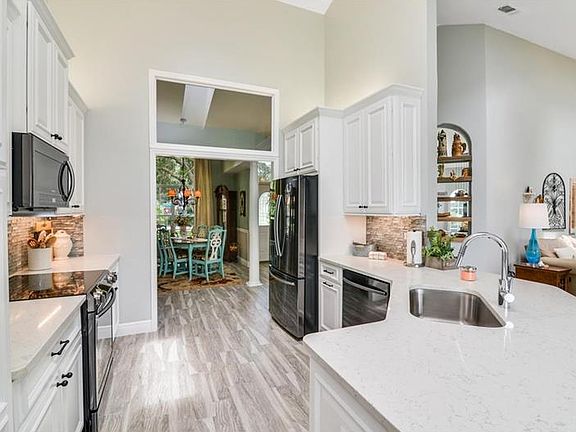 5th image of 2370 Eagle Trace Dr